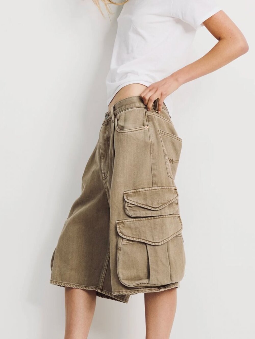 BEST NWT Denimist Kelby Cargo Short 24/25/26/27 Worn Khaki 24/25/26/27